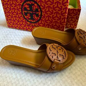Tory Burch Leather Wedge Sandal Shoes
